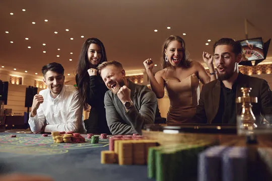 V8哈希娱乐 品牌形象